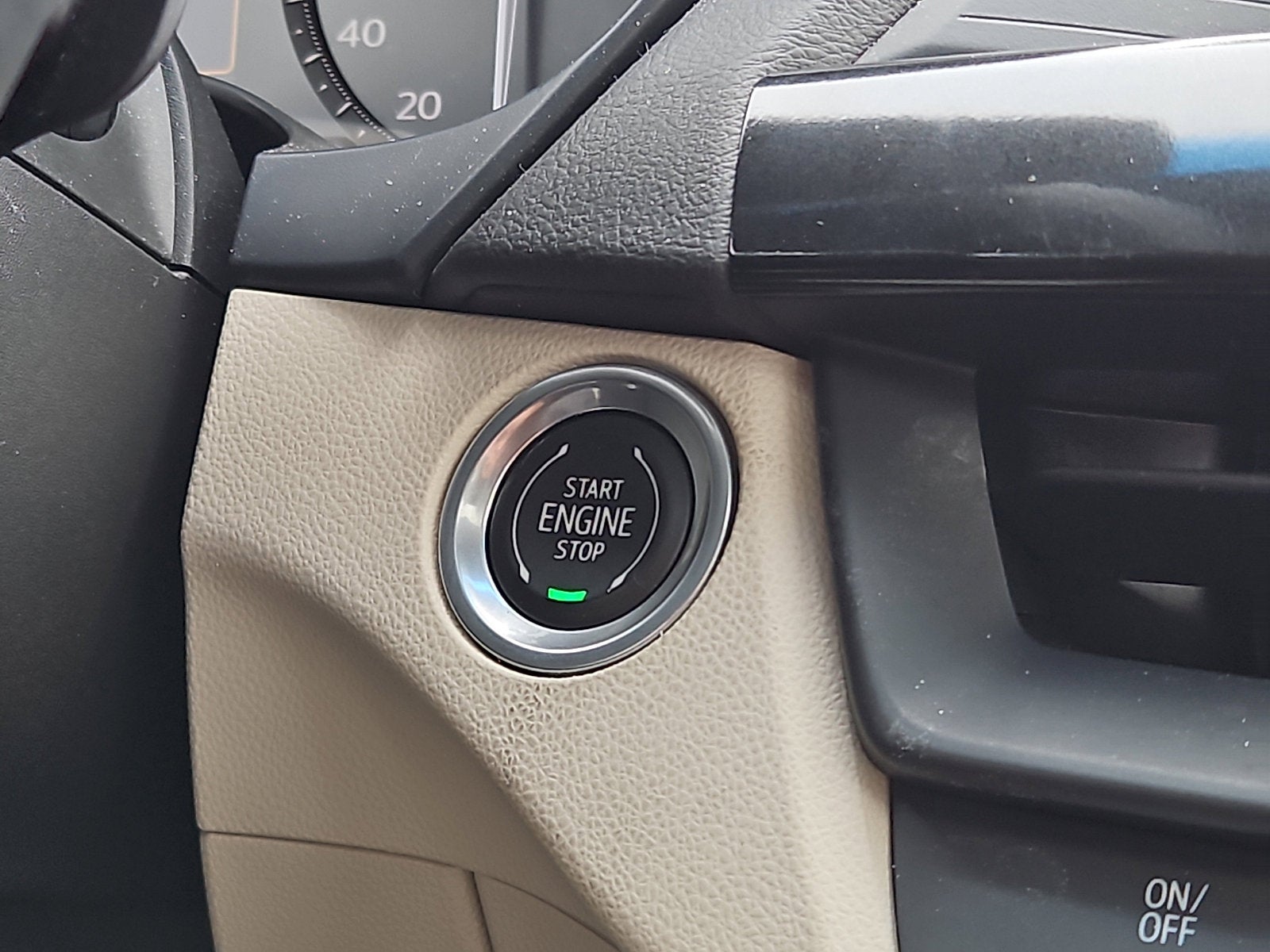 2022 Cadillac CT4 Luxury