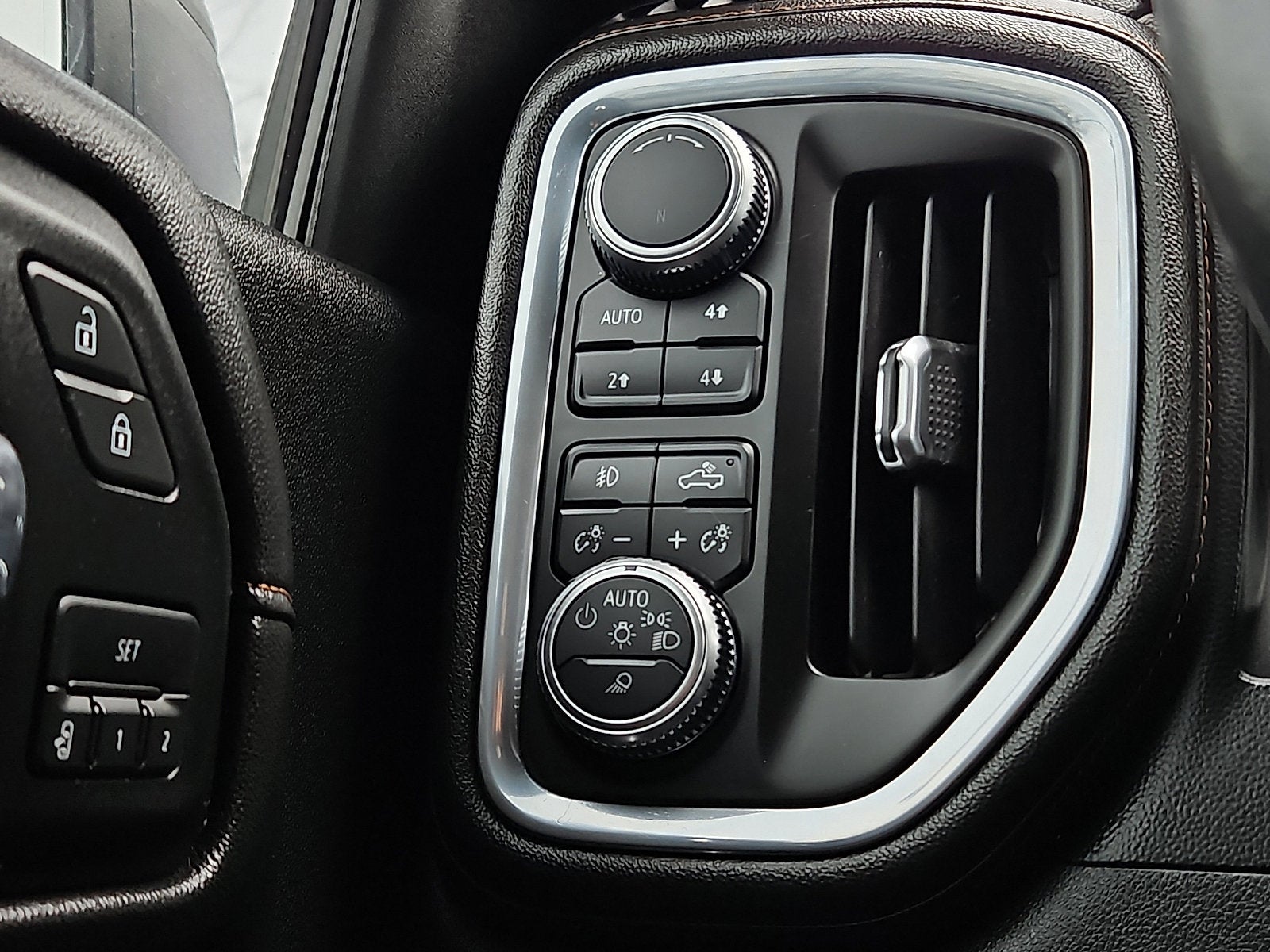 2019 GMC Sierra 1500 AT4