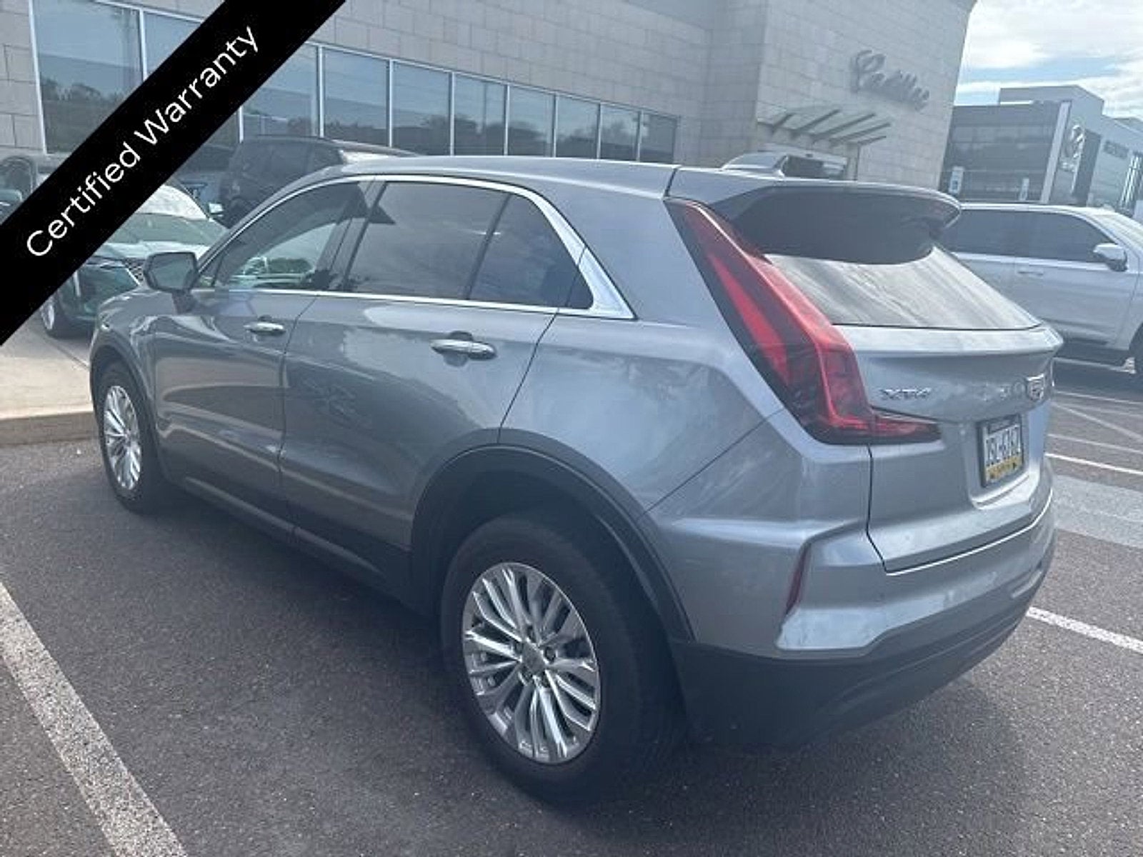 2024 Cadillac XT4 Luxury