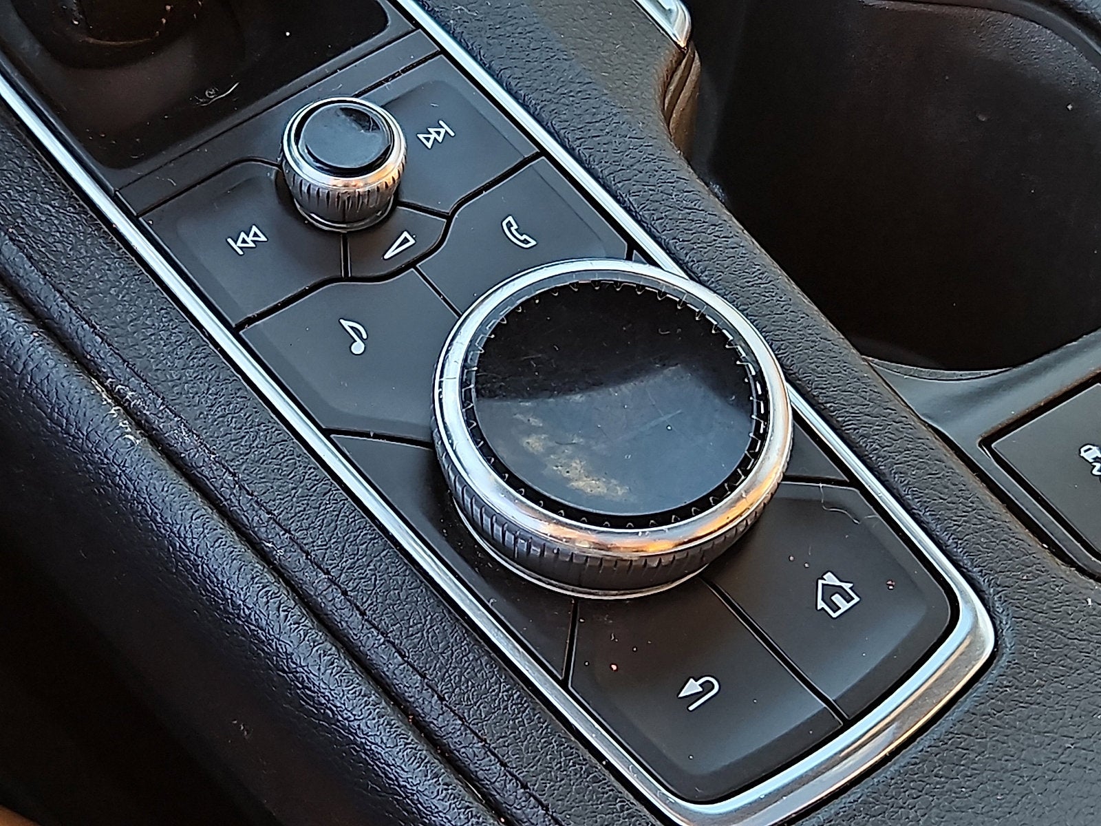 2019 Cadillac XT4 FWD Premium Luxury