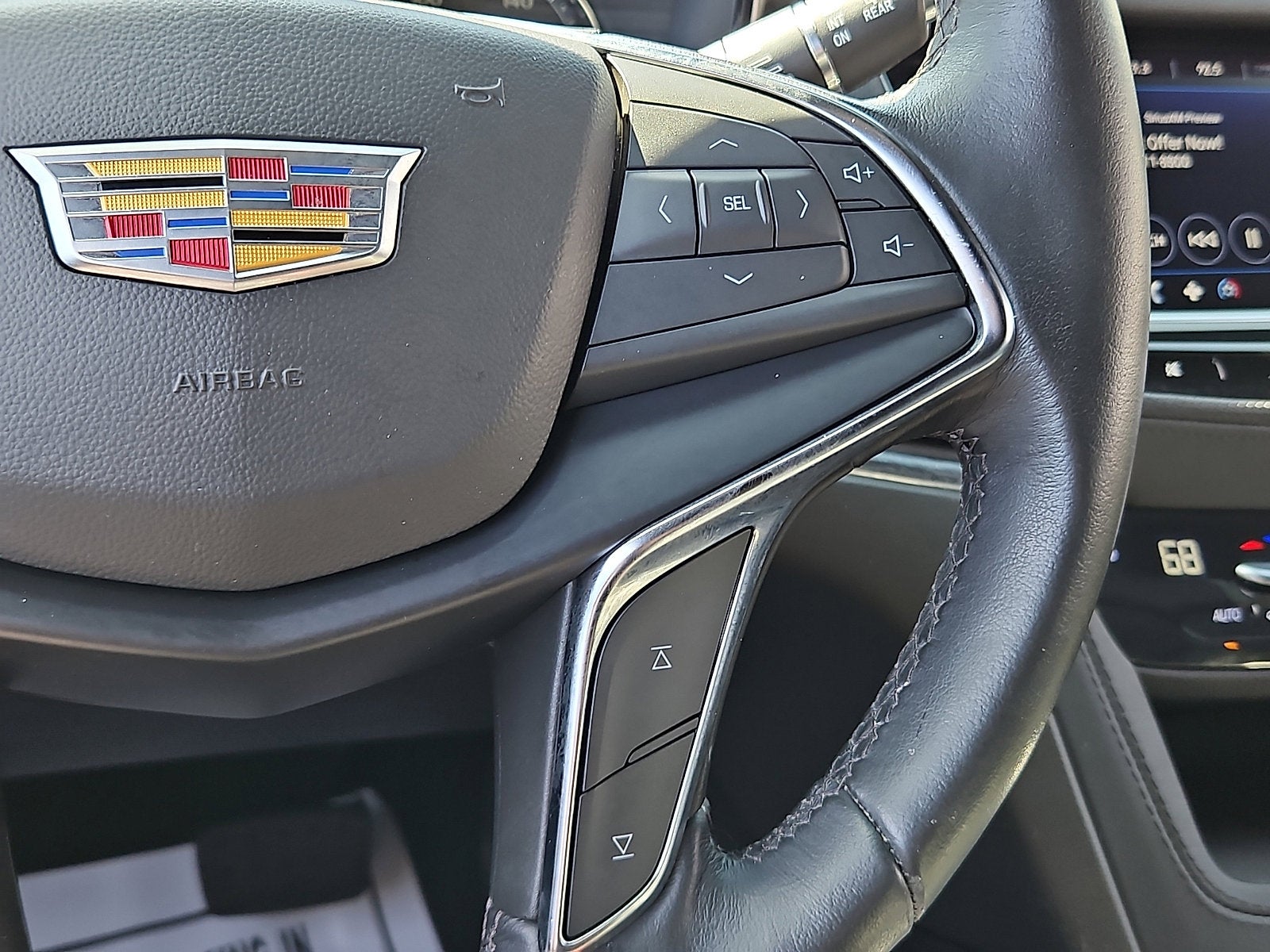 2023 Cadillac XT5 Luxury