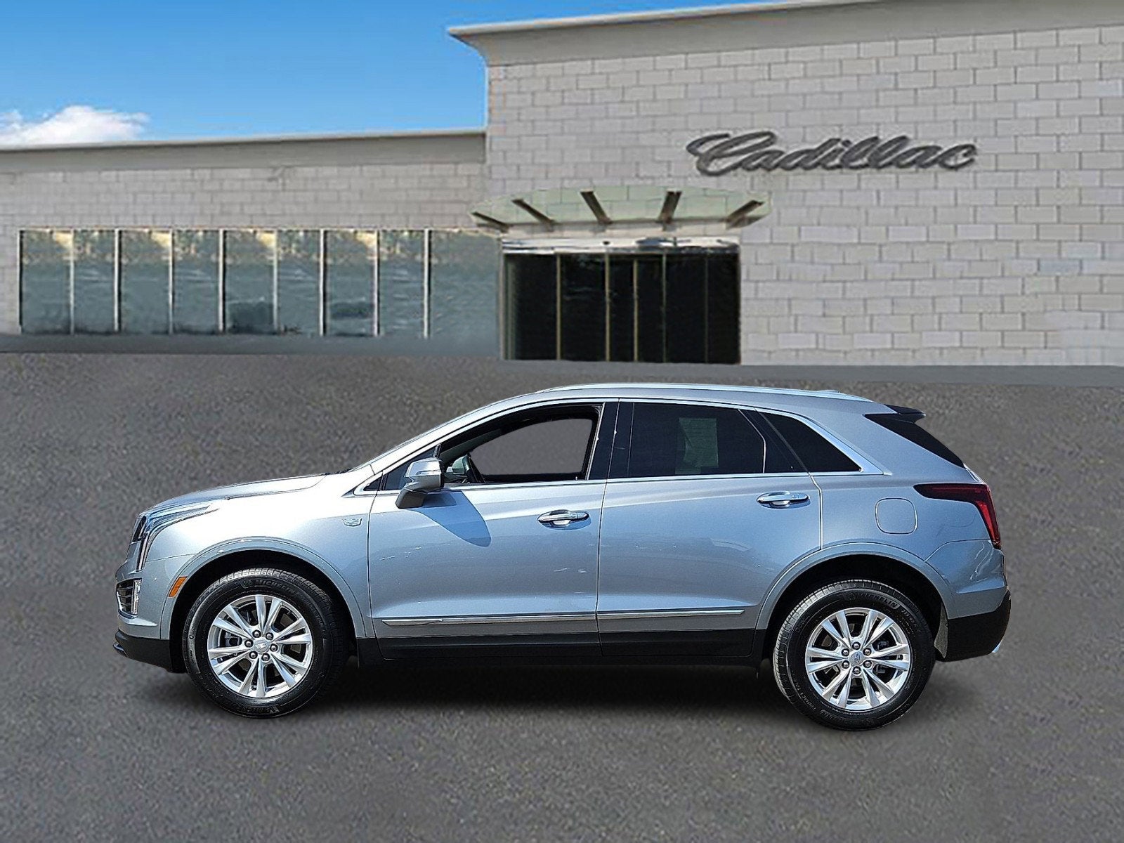 2023 Cadillac XT5 Luxury