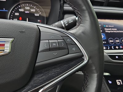 2022 Cadillac XT5 Premium Luxury