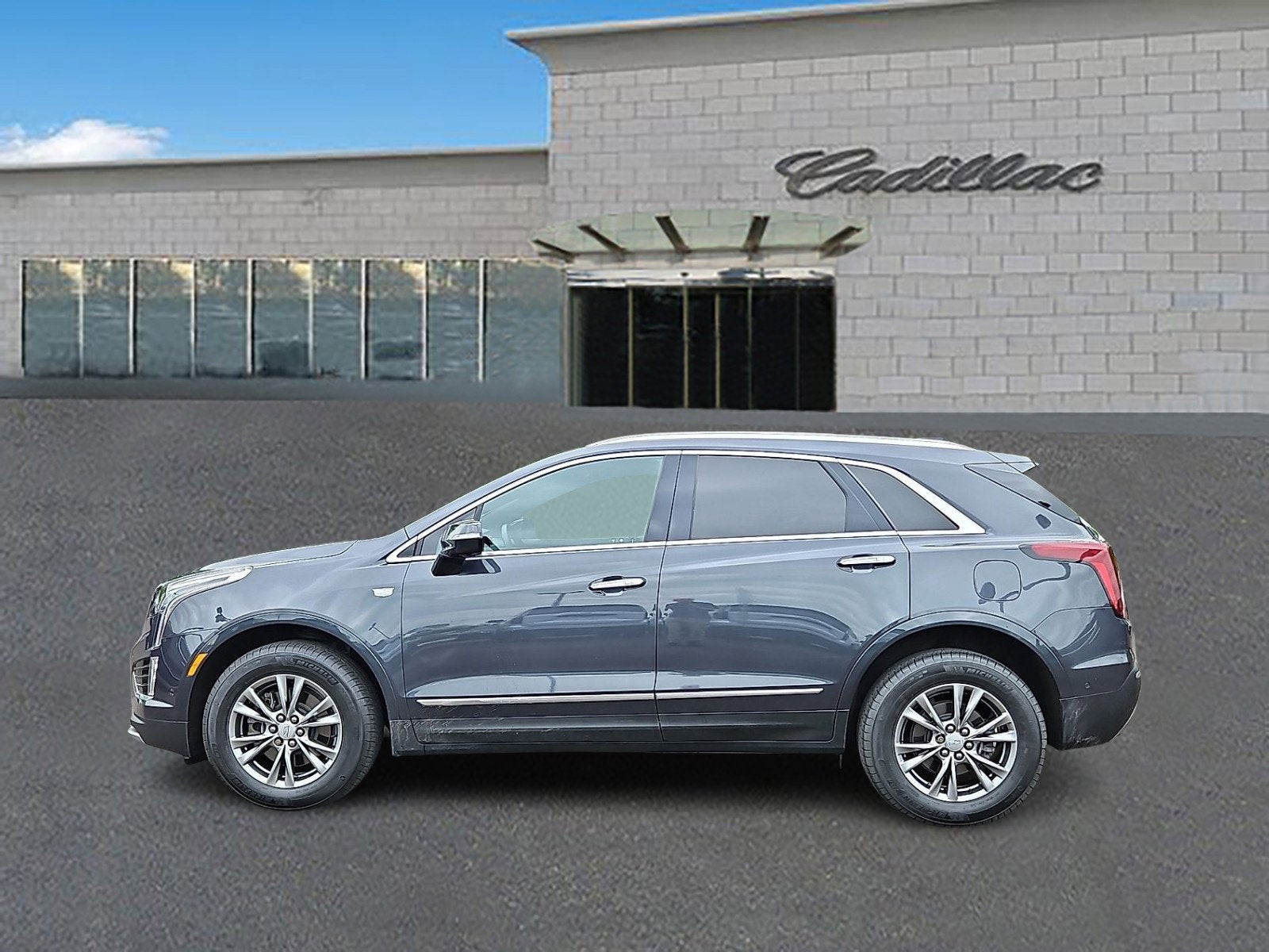 2022 Cadillac XT5 Premium Luxury