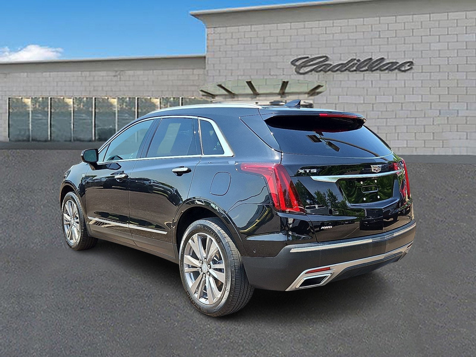 2022 Cadillac XT5 Premium Luxury