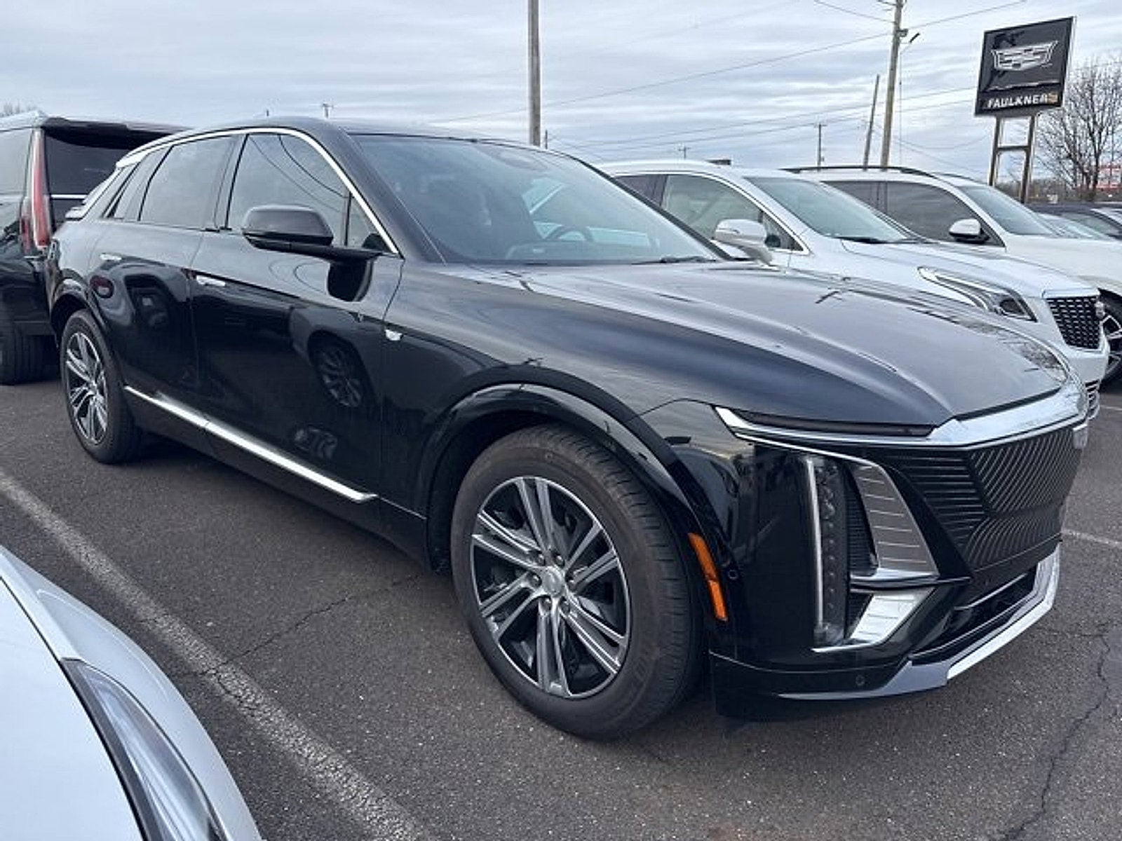 2023 Cadillac LYRIQ Luxury