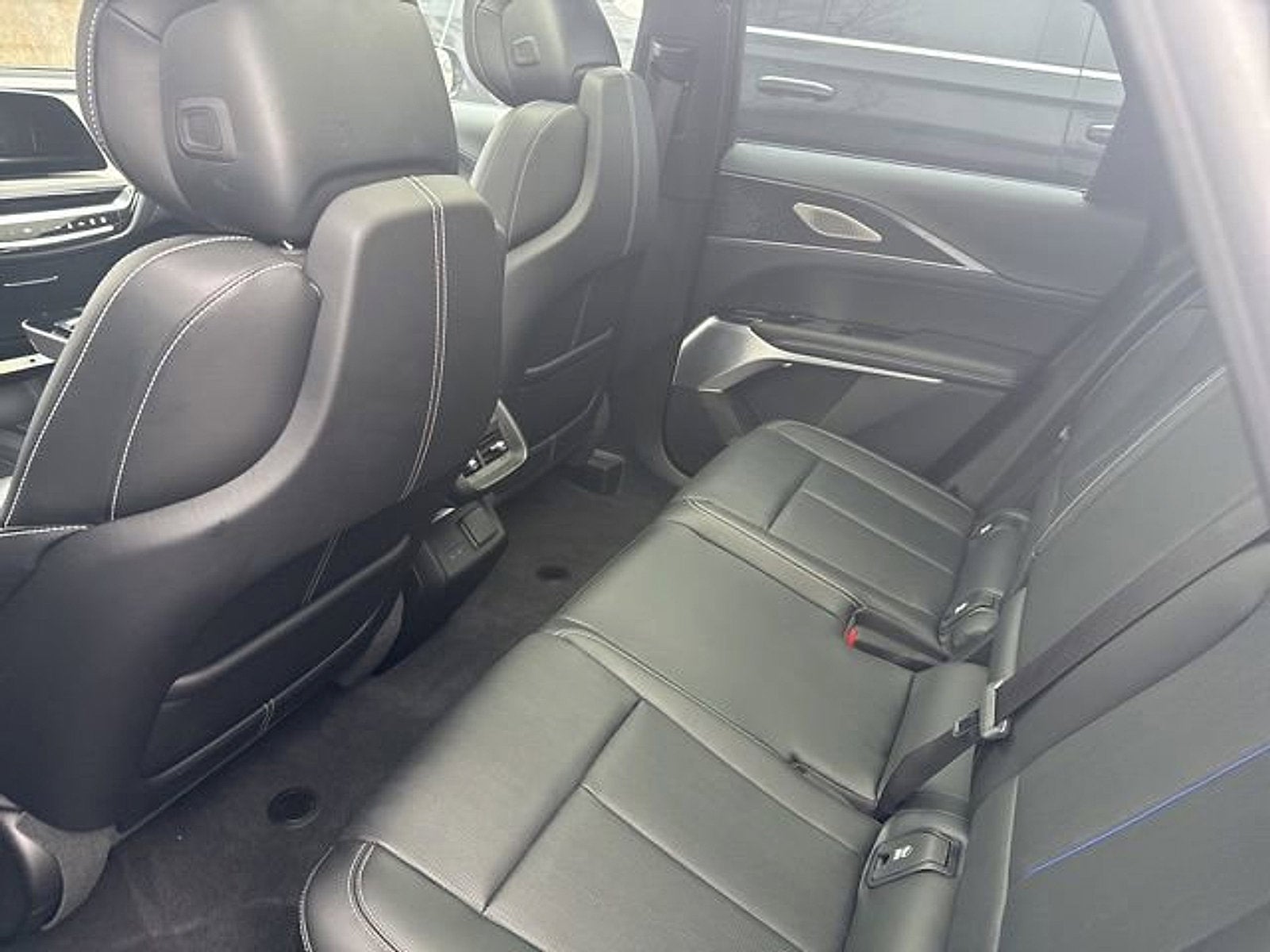 2023 Cadillac LYRIQ Luxury