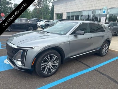 2024 Cadillac LYRIQ Luxury 2