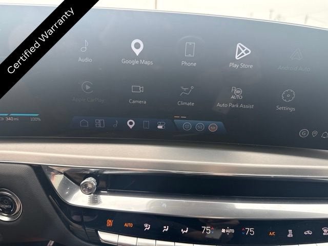 2024 Cadillac LYRIQ Luxury 2