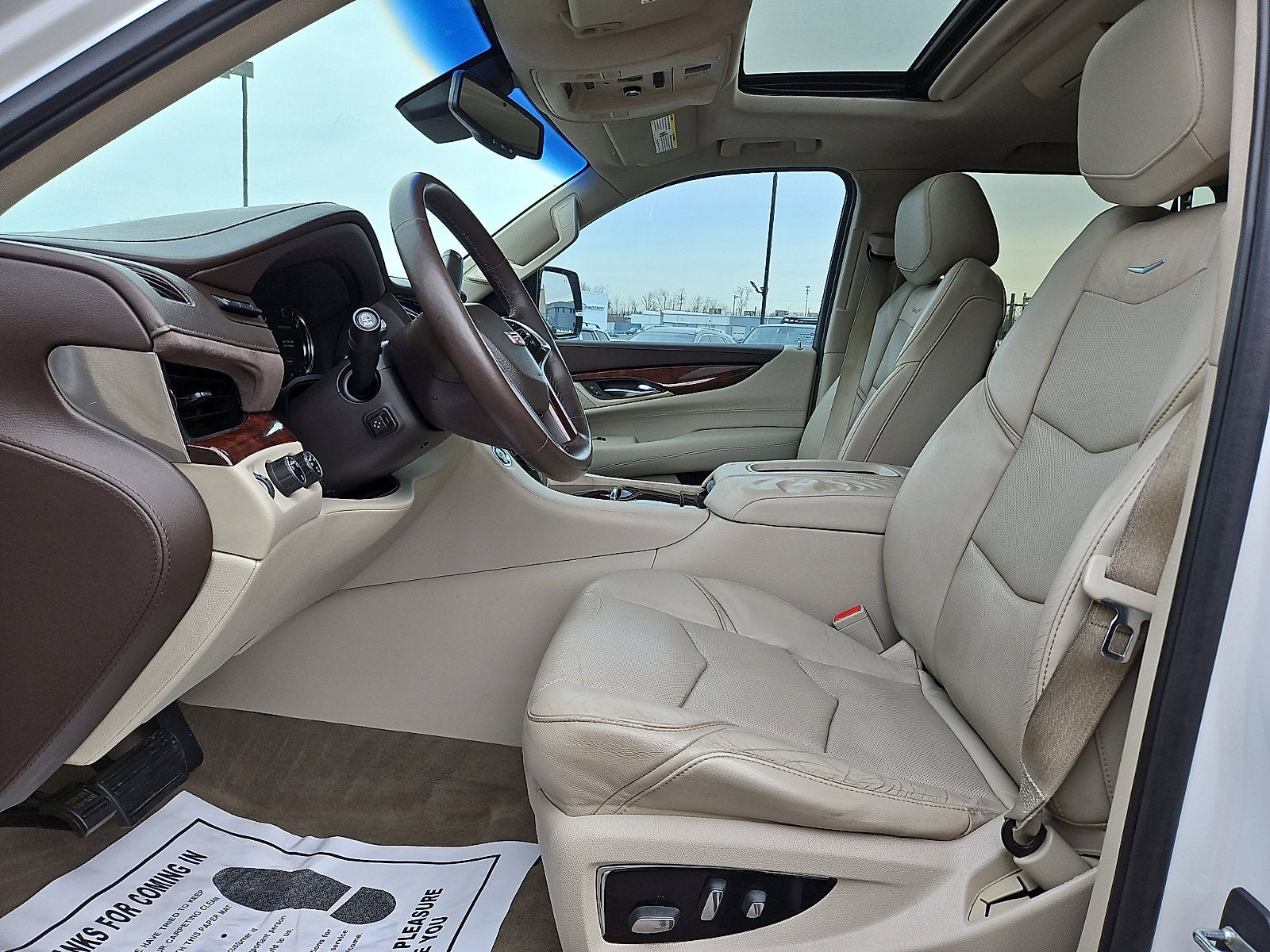 2016 Cadillac Escalade Luxury Collection