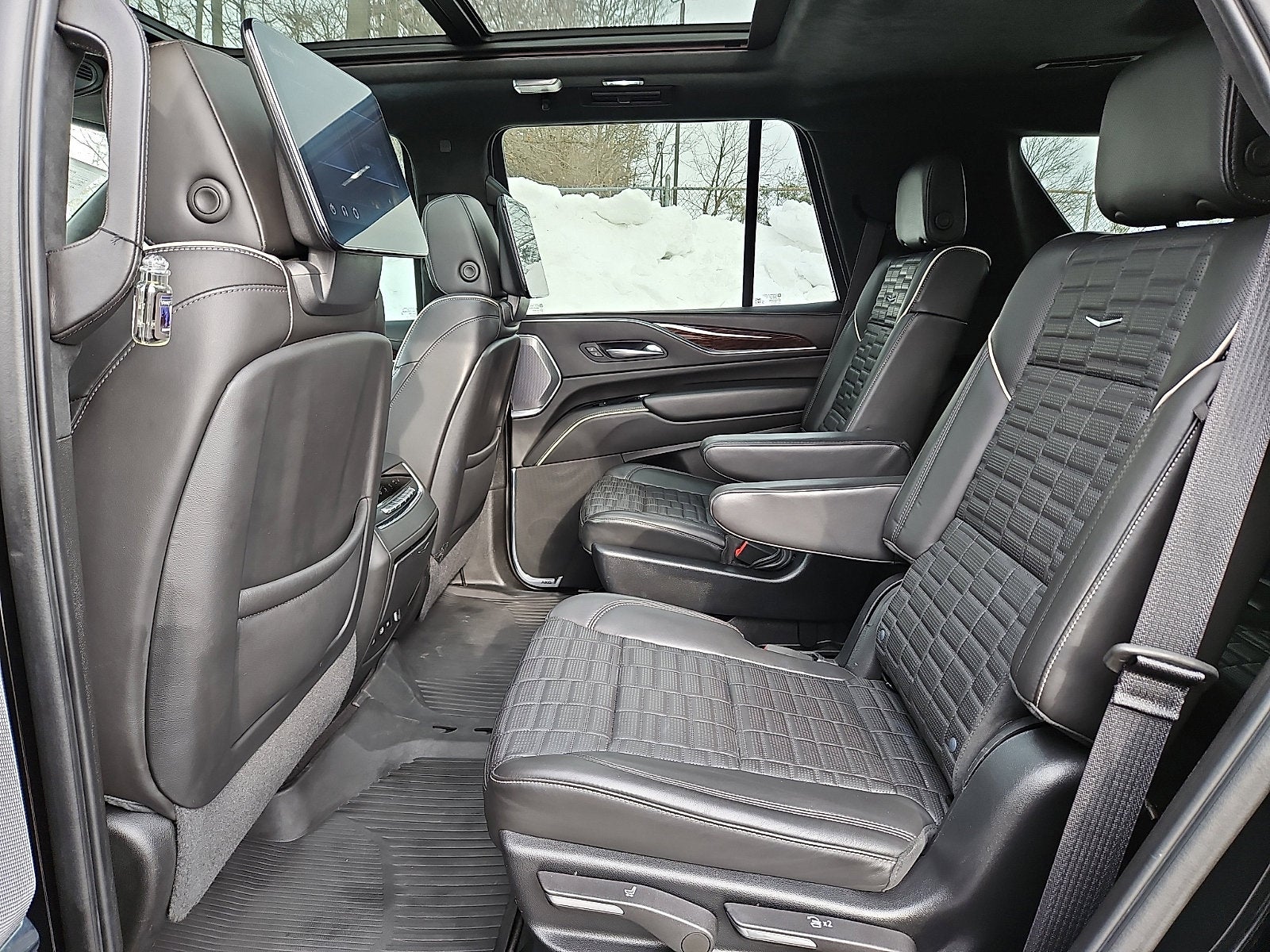 2022 Cadillac Escalade Sport Platinum