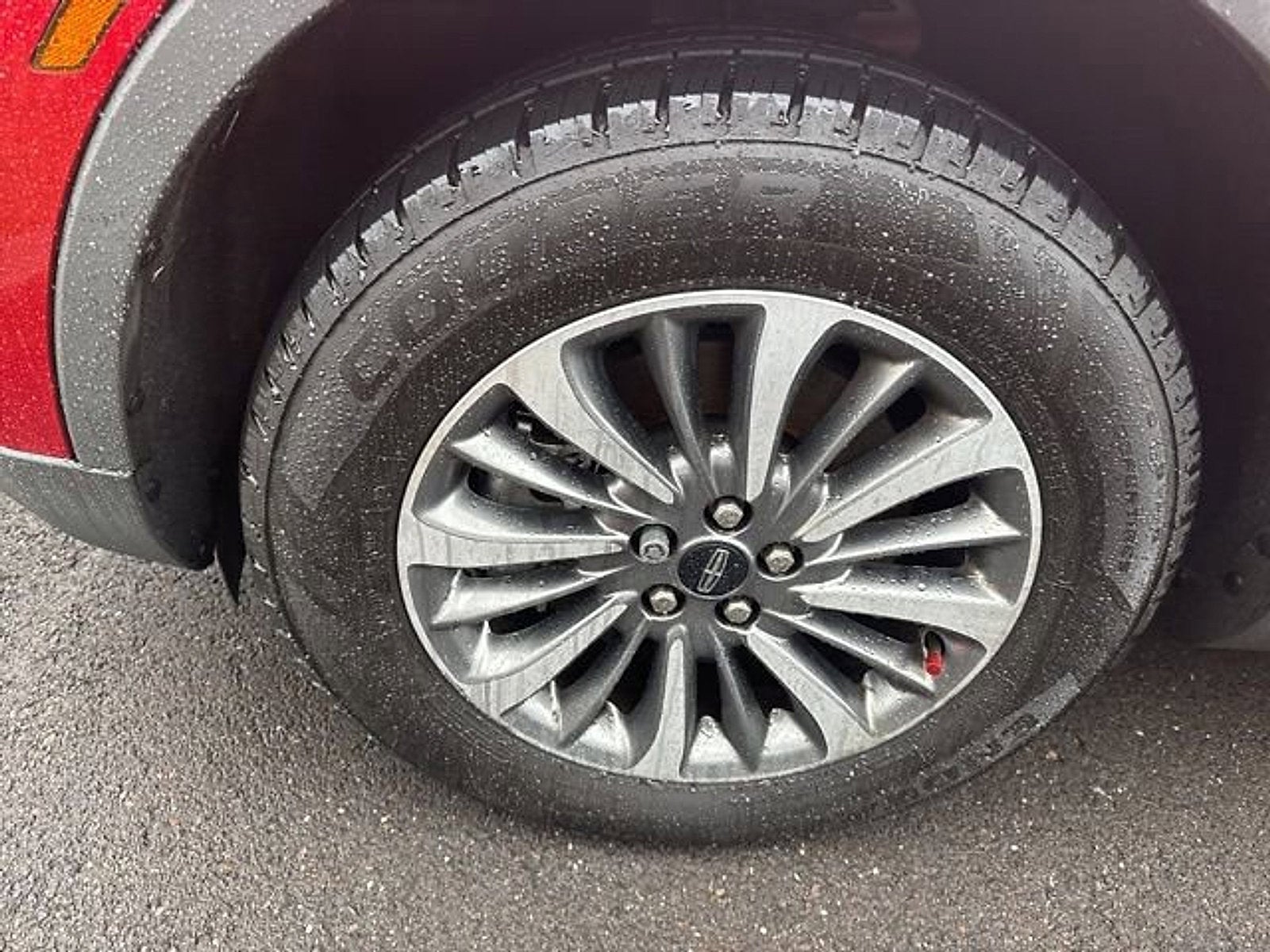 2020 Lincoln Nautilus Standard