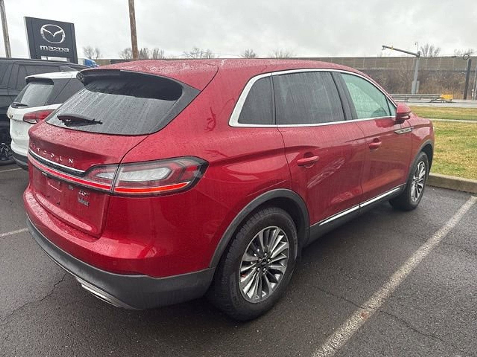 2020 Lincoln Nautilus Standard