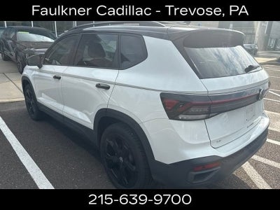 2025 Volkswagen Taos SE Black