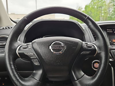 2020 Nissan Pathfinder SL