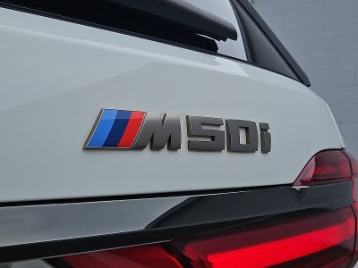 2022 BMW X7 M50i