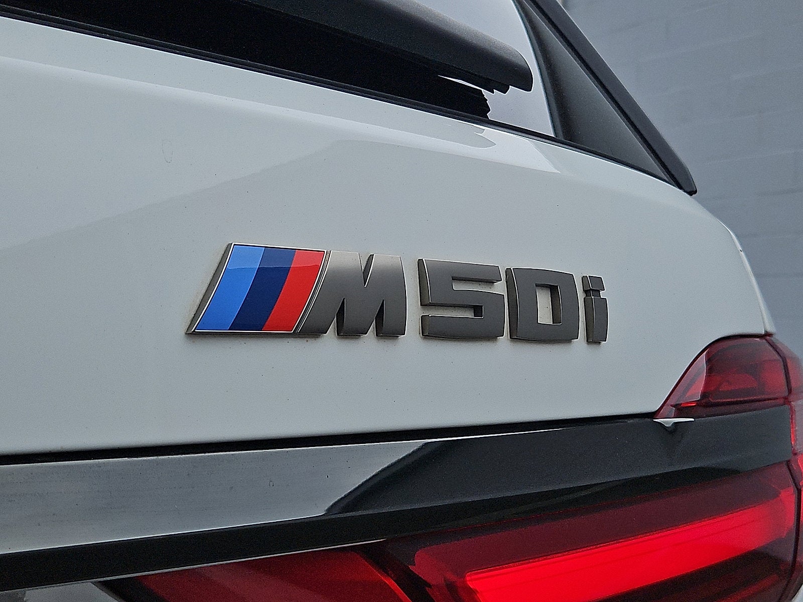2022 BMW X7 M50i