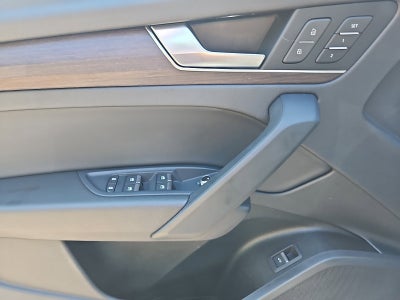 2023 Audi Q5 S line Premium