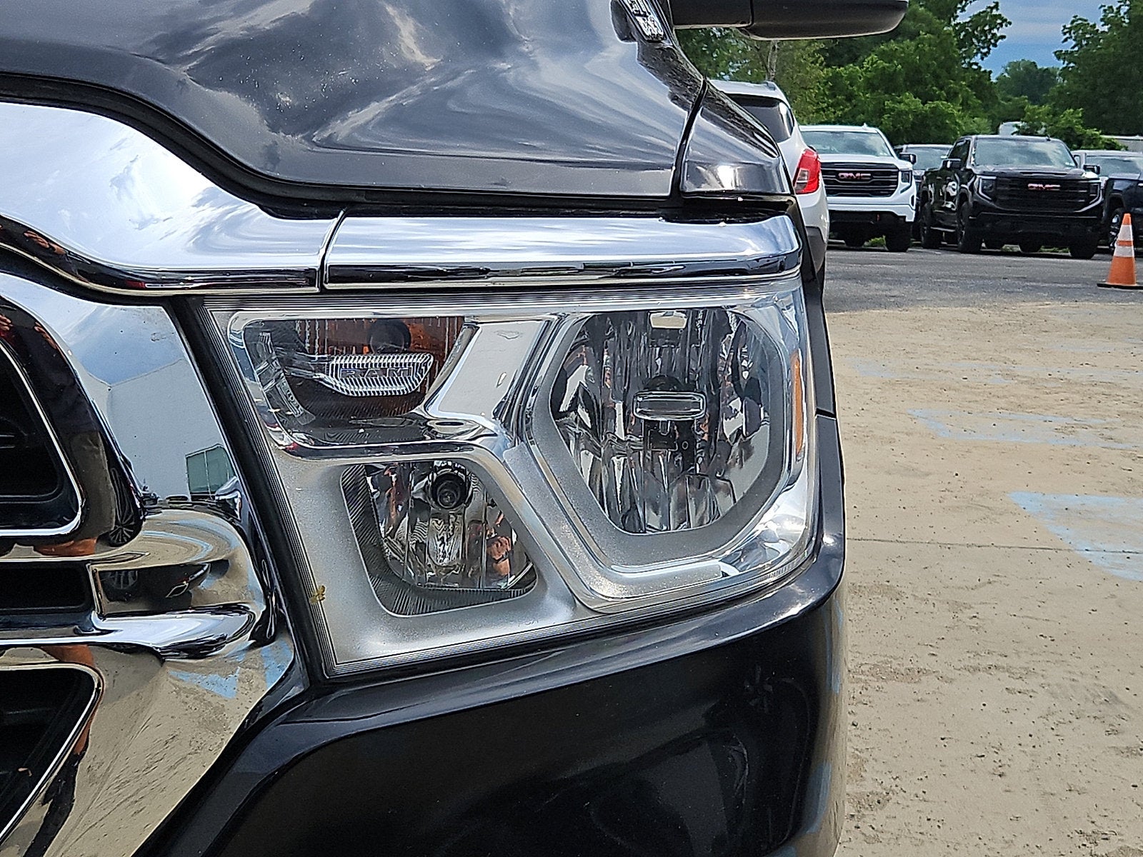 2019 RAM 1500 Big Horn/Lone Star Crew Cab 4x4 5'7" Box