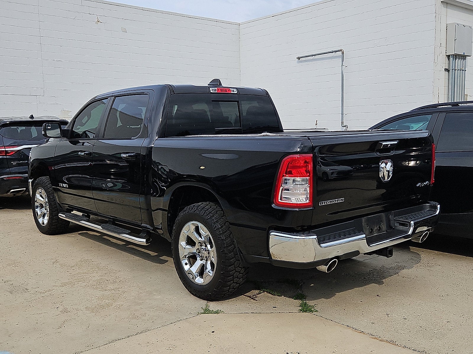 2019 RAM 1500 Big Horn/Lone Star Crew Cab 4x4 5'7" Box