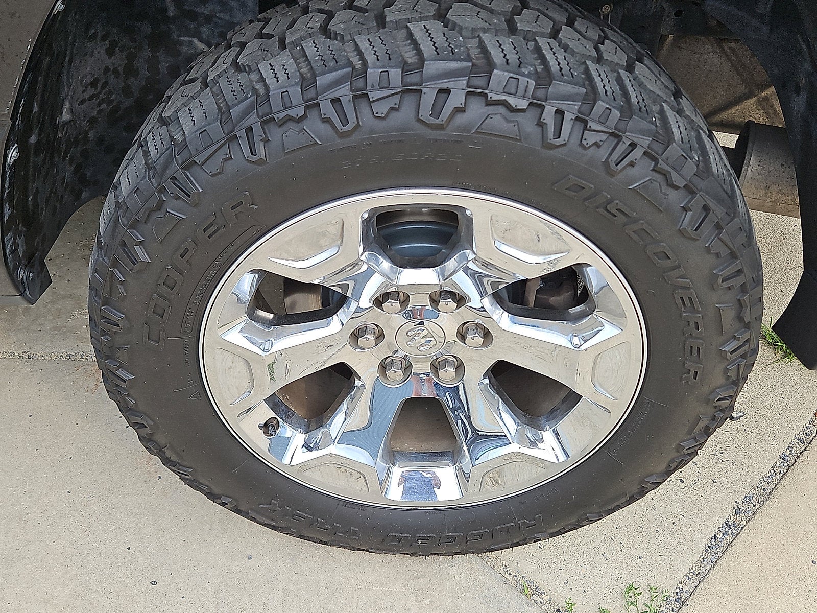 2019 RAM 1500 Big Horn/Lone Star Crew Cab 4x4 5'7" Box