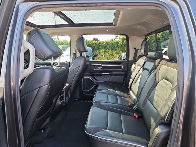 2022 RAM 1500 Laramie Crew Cab 4x4 5'7" Box