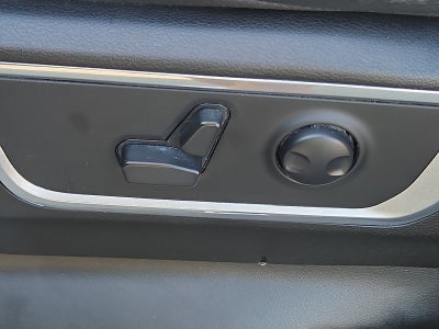 2022 RAM 1500 Laramie Crew Cab 4x4 5'7" Box