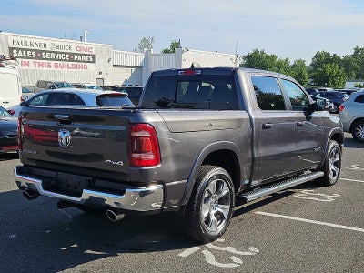 2022 RAM 1500 Laramie Crew Cab 4x4 5'7" Box