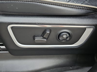 2021 RAM 1500 Laramie Crew Cab 4x4 5'7" Box