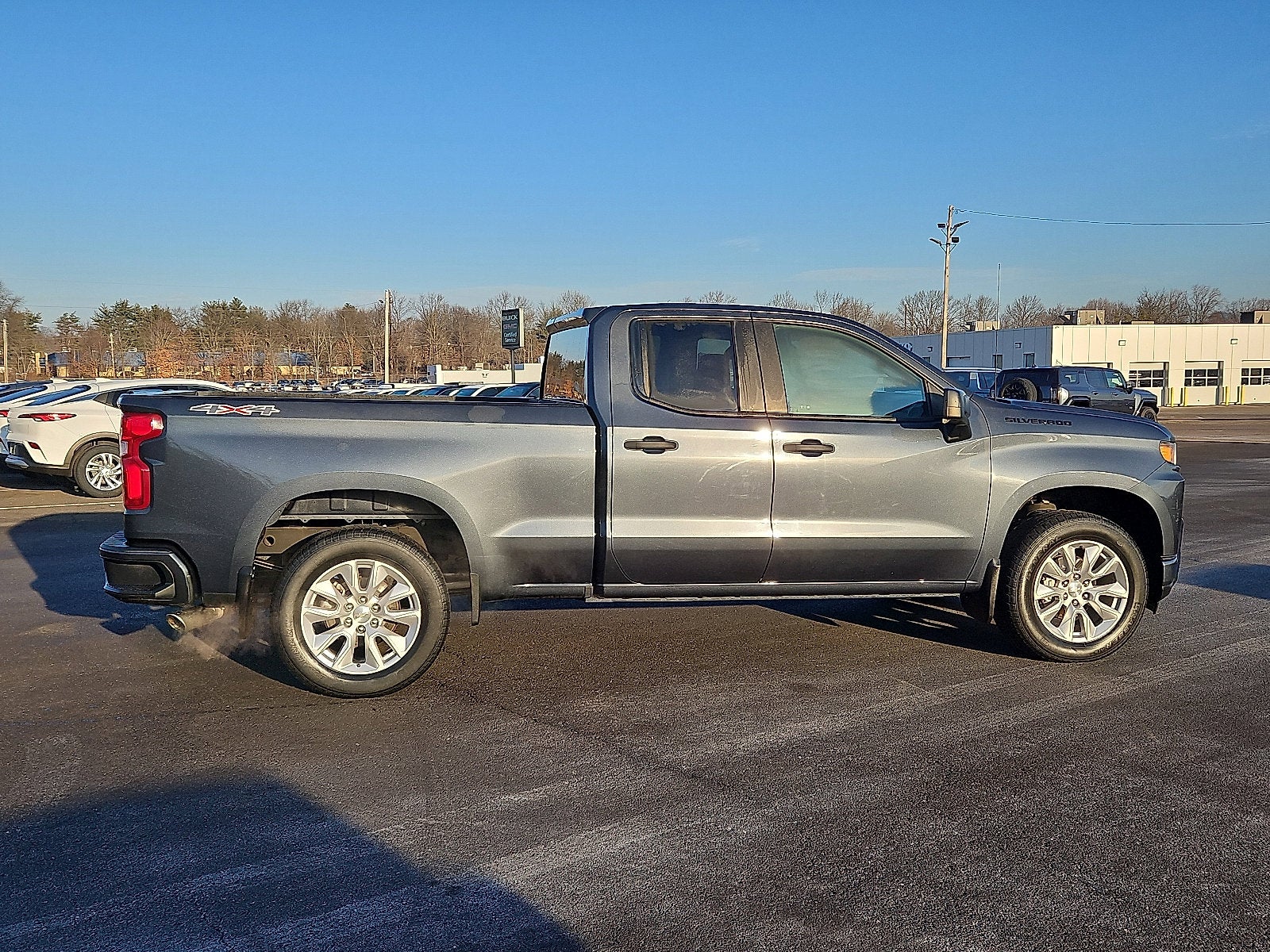2020 Chevrolet Silverado 1500 Custom
