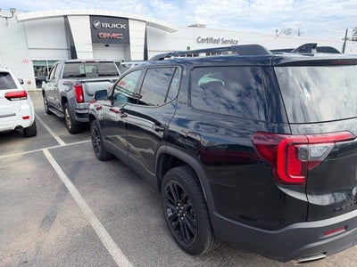 2023 GMC Acadia SLE
