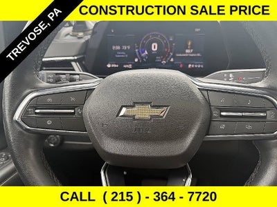 2025 Chevrolet Suburban LT