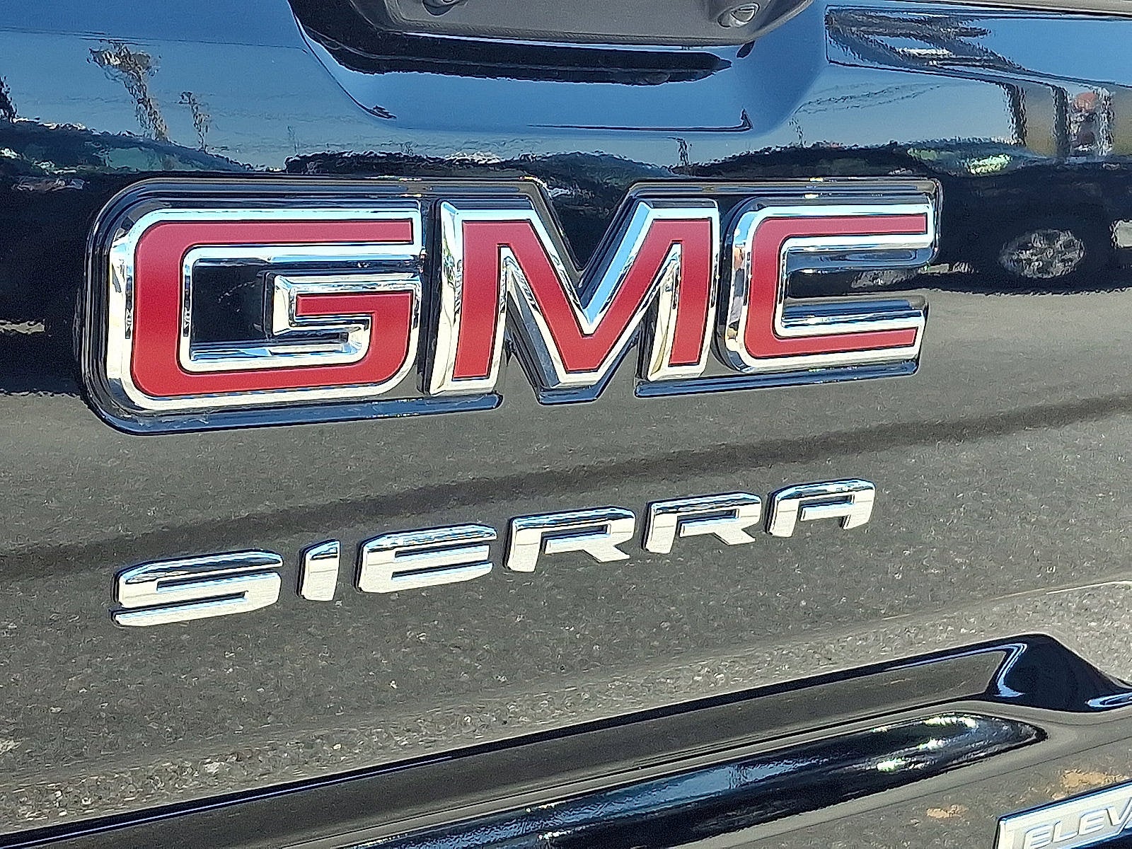 2024 GMC Sierra 1500 Elevation