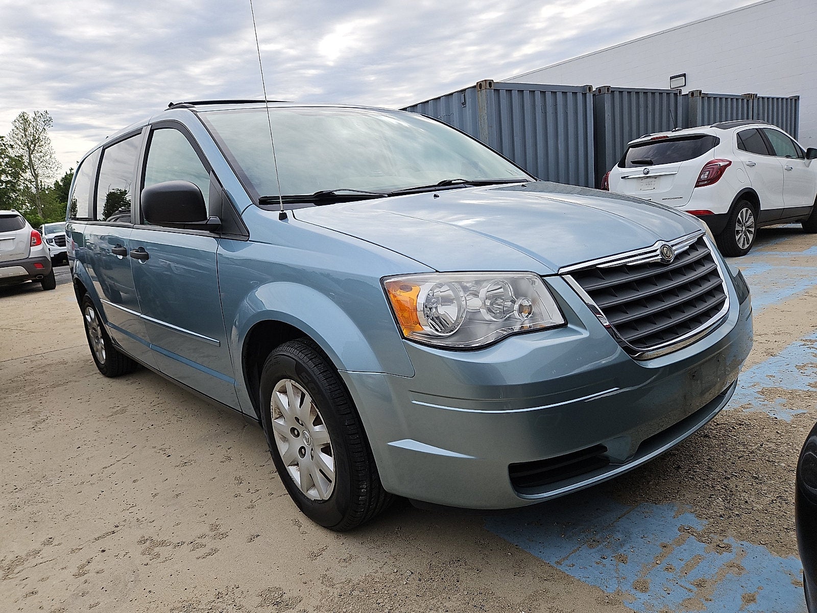 2008 Chrysler Town & Country LX