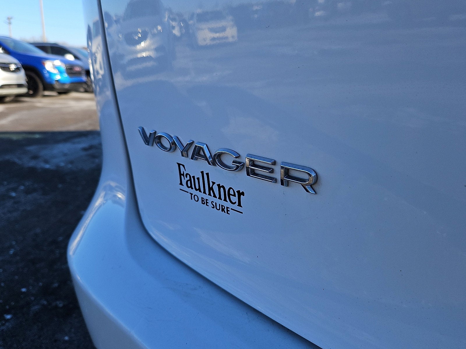 2020 Chrysler Voyager LXI