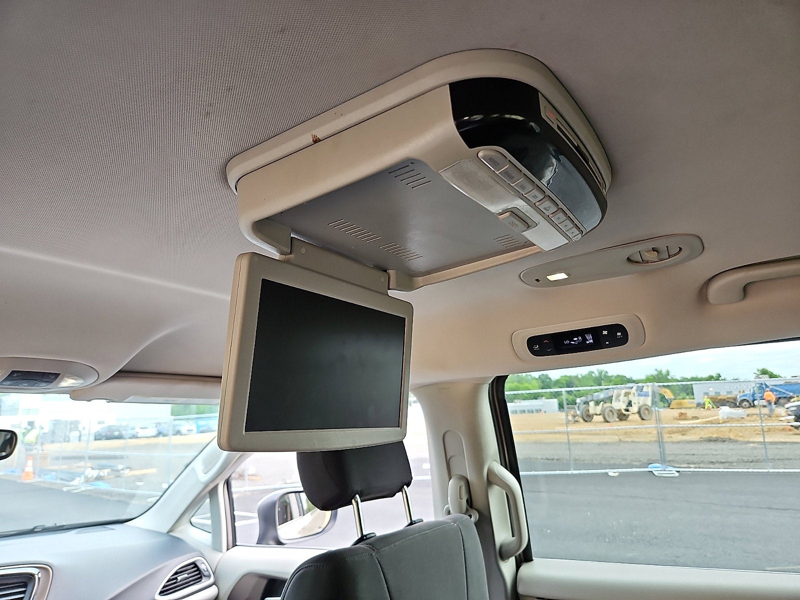 2017 Chrysler Pacifica Touring