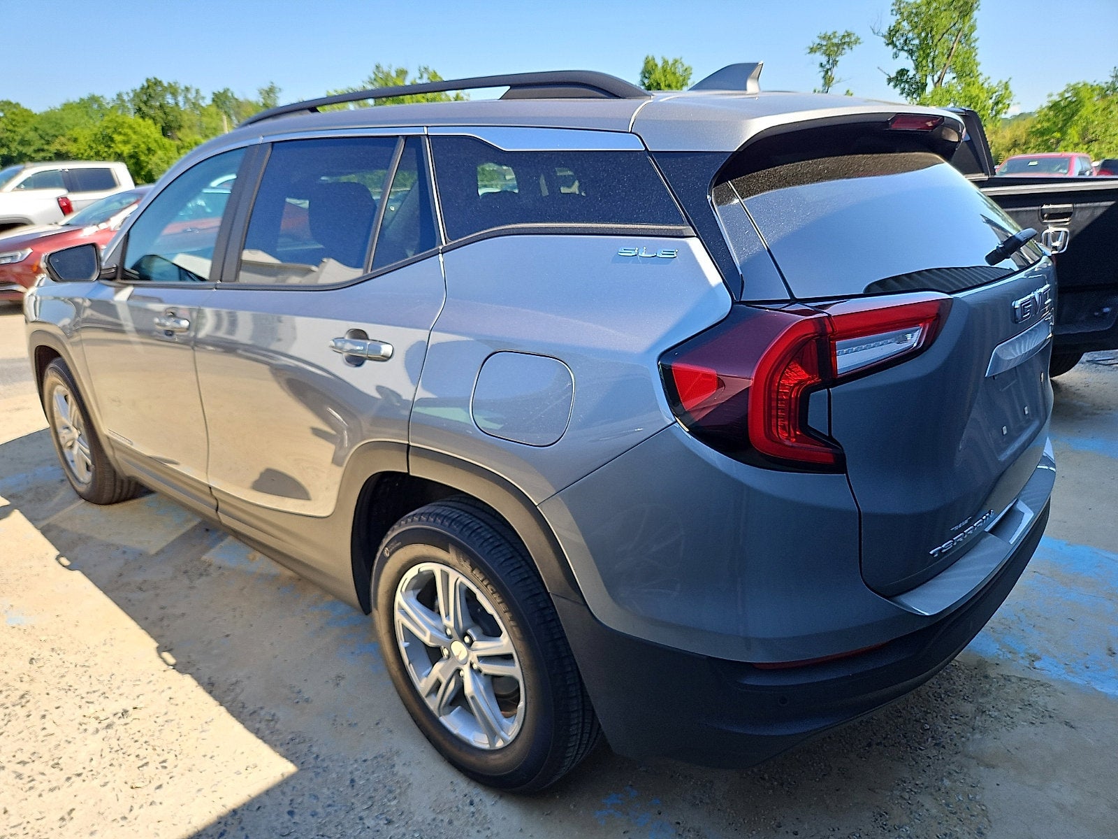 2023 GMC Terrain SLE