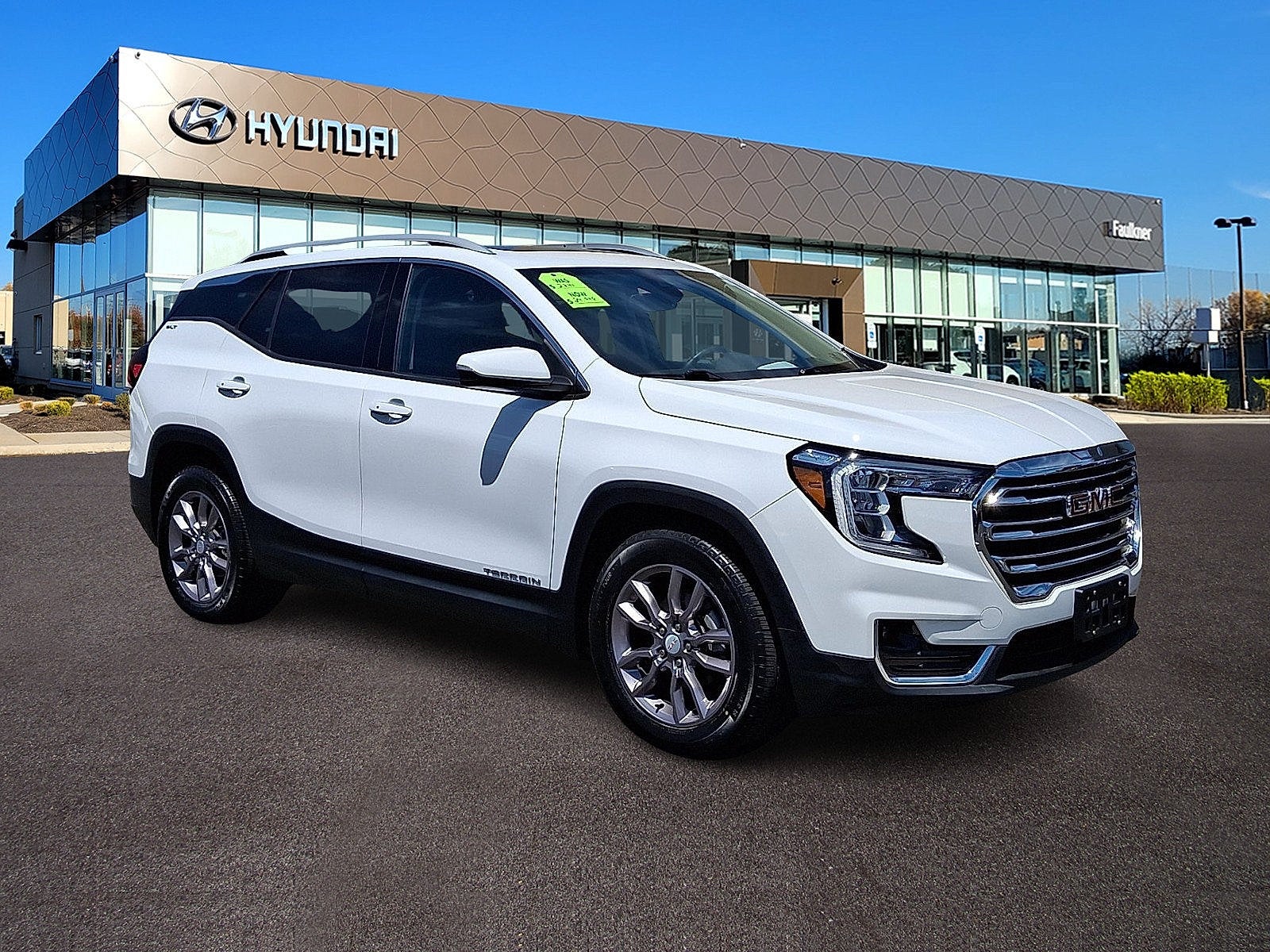 2023 GMC Terrain SLT