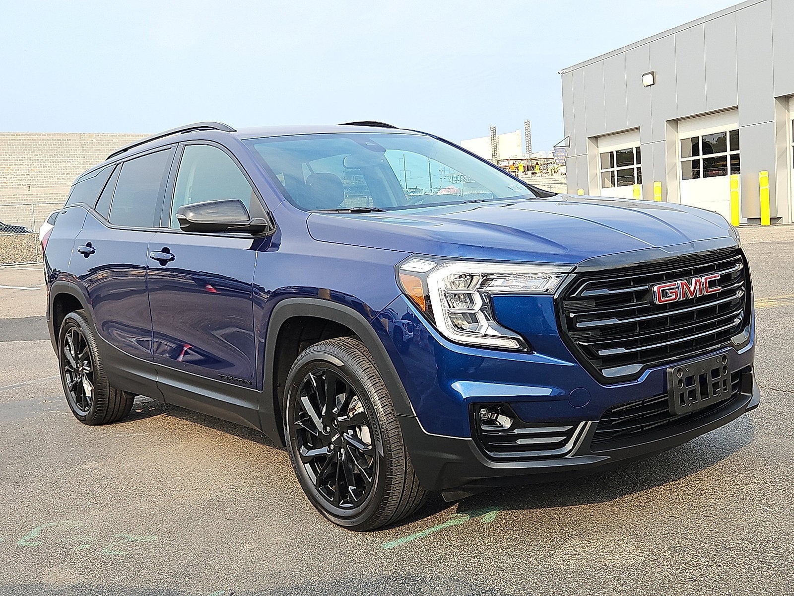 2023 GMC Terrain SLT