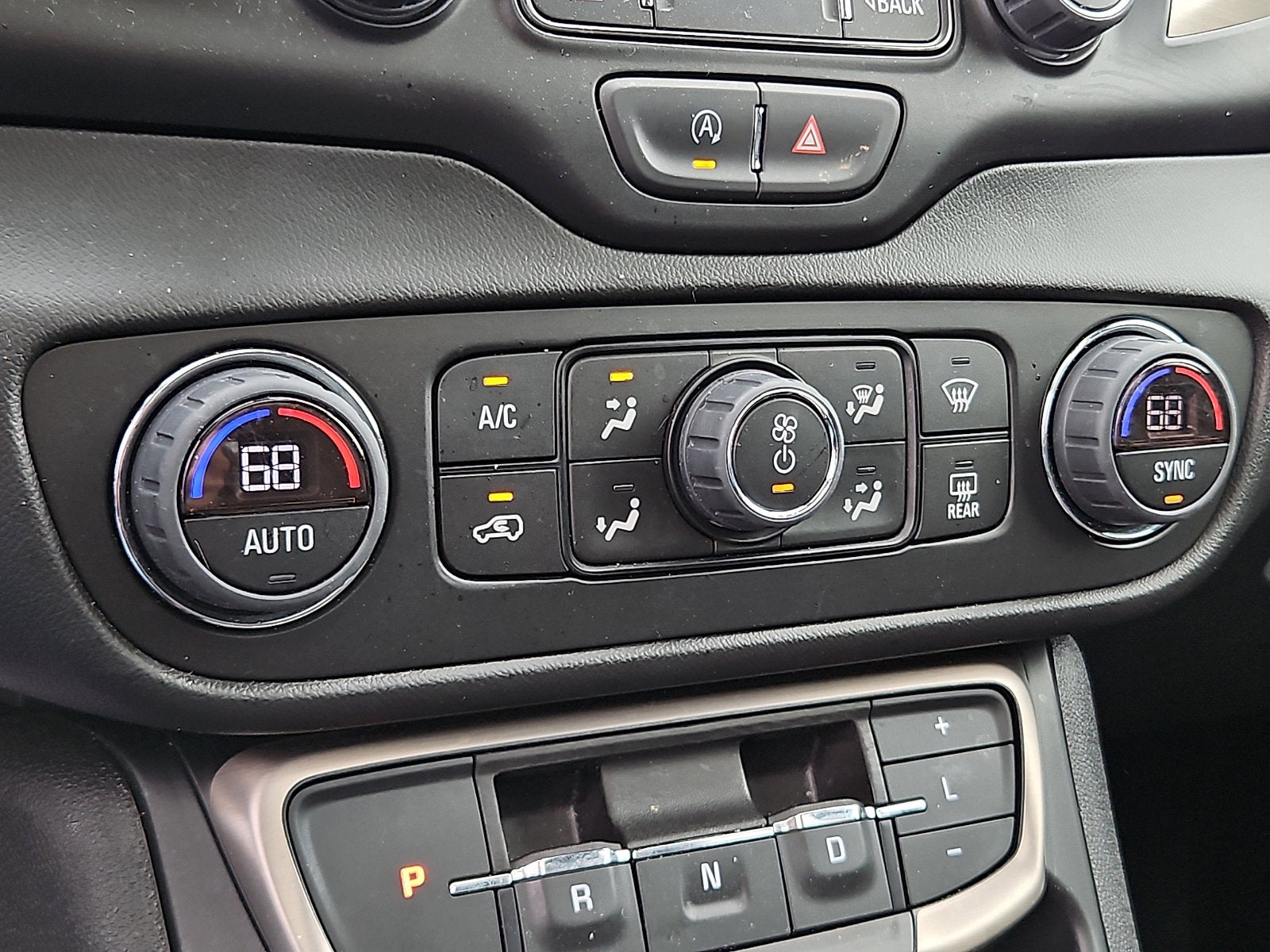 2023 GMC Terrain Denali