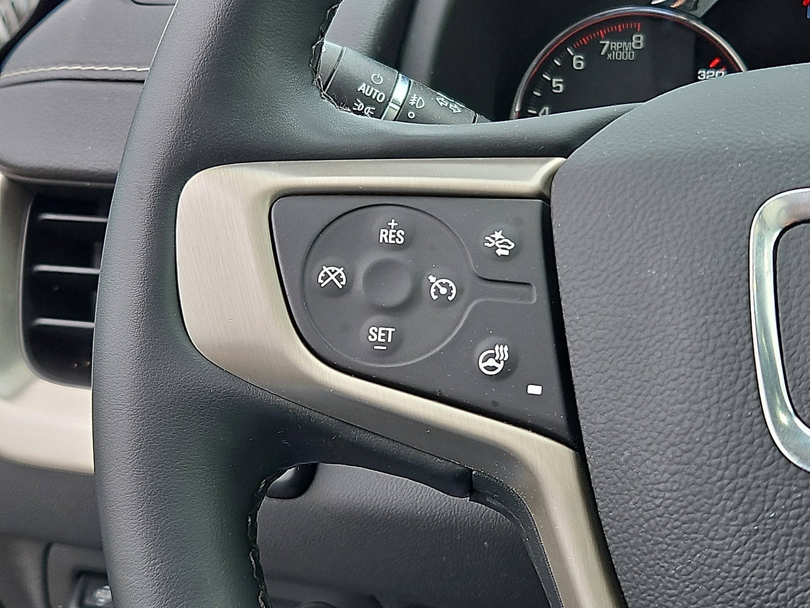2023 GMC Terrain Denali