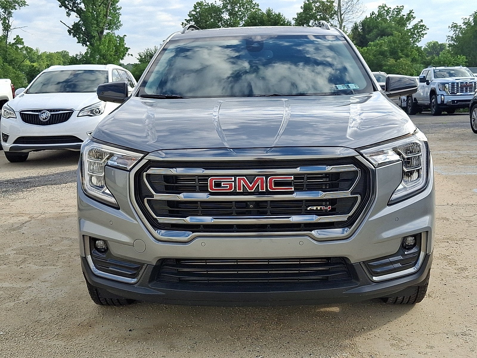2024 GMC Terrain AT4
