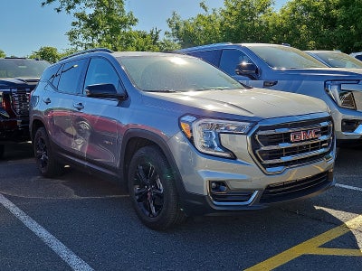 2023 GMC Terrain AT4