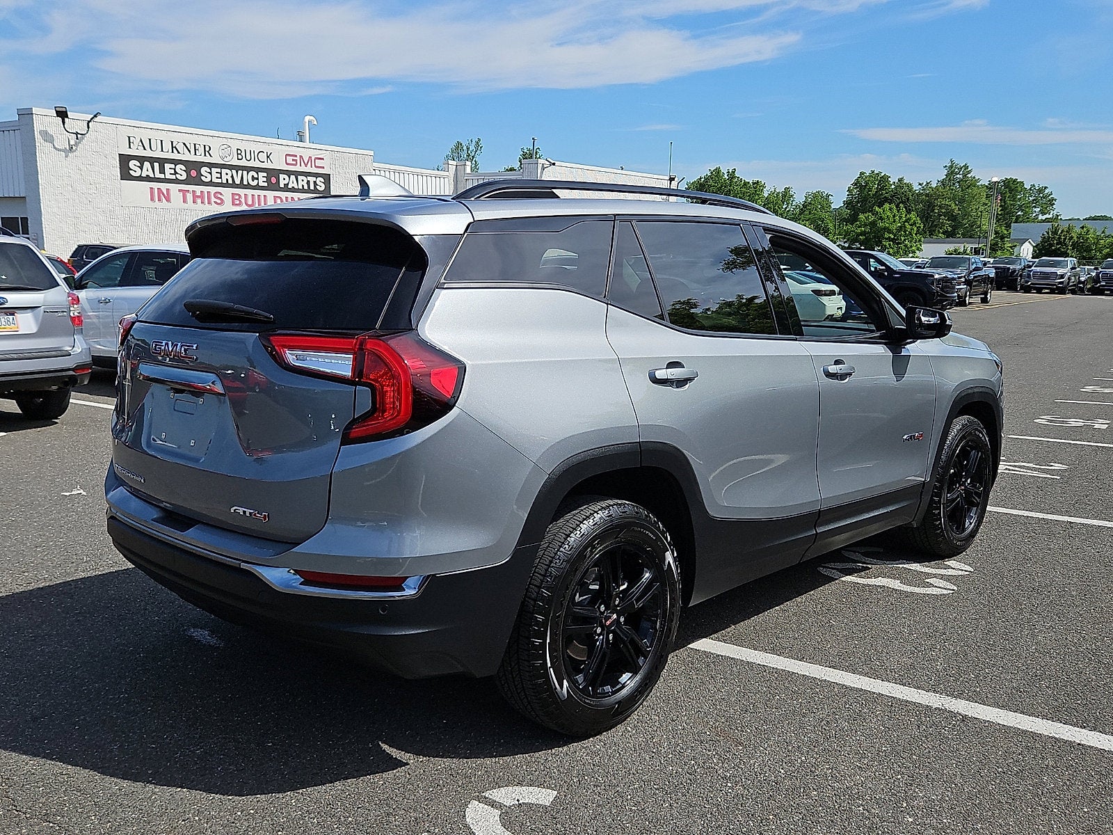 2023 GMC Terrain AT4