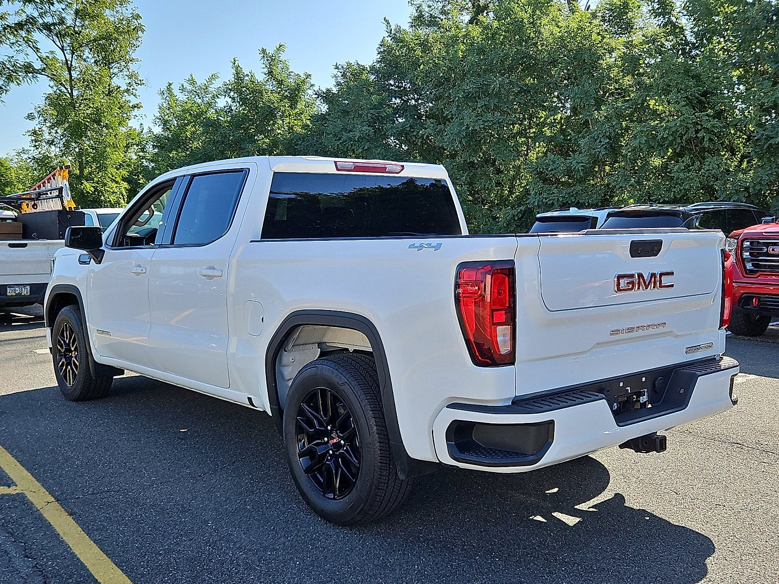 2024 GMC Sierra 1500 Elevation