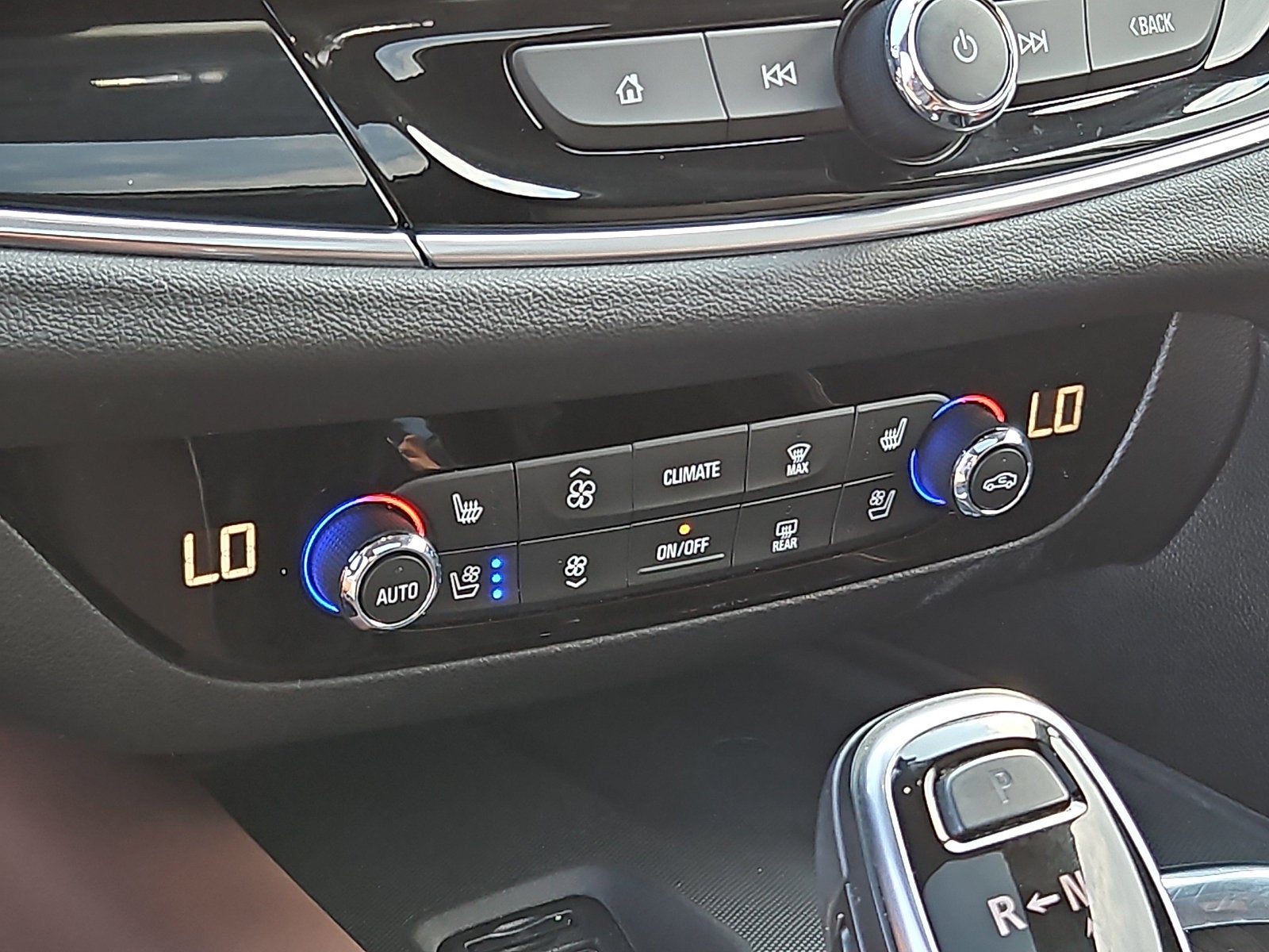 2021 Buick Enclave Avenir