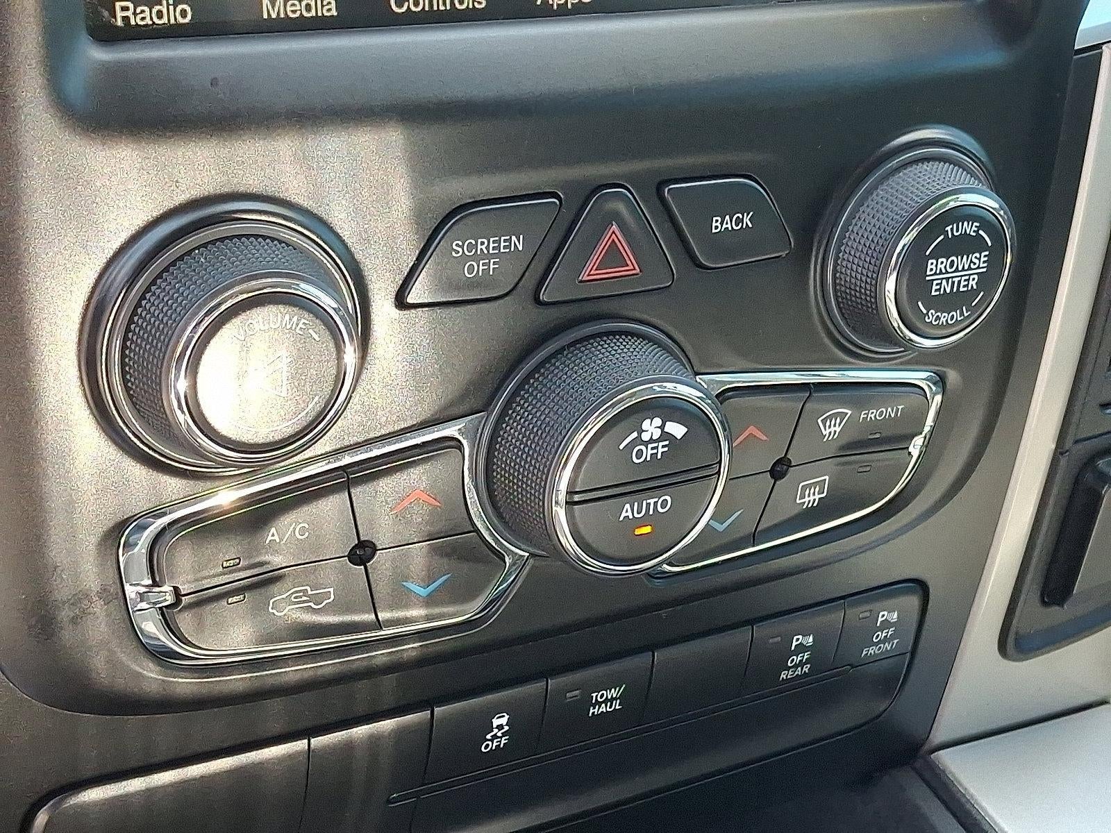 2017 RAM 1500 Big Horn 4x4 Quad Cab 6'4" Box