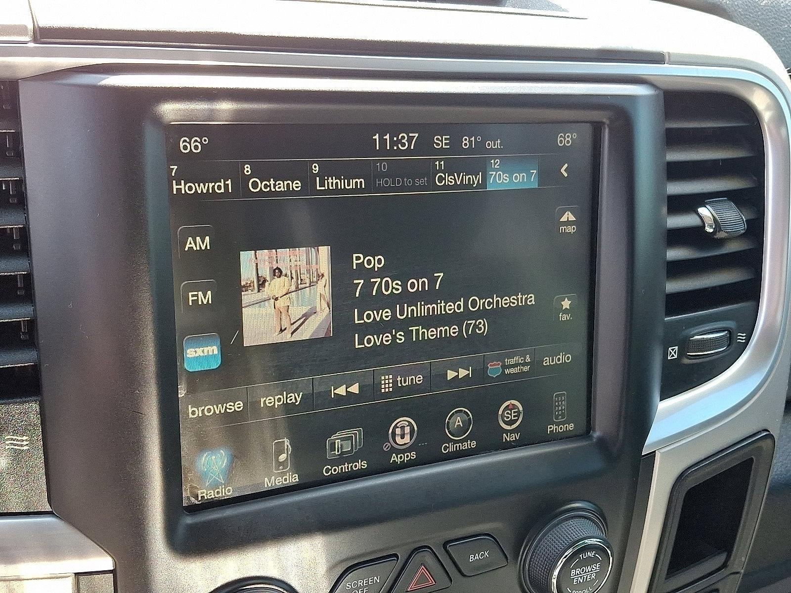 2017 RAM 1500 Big Horn 4x4 Quad Cab 6'4" Box