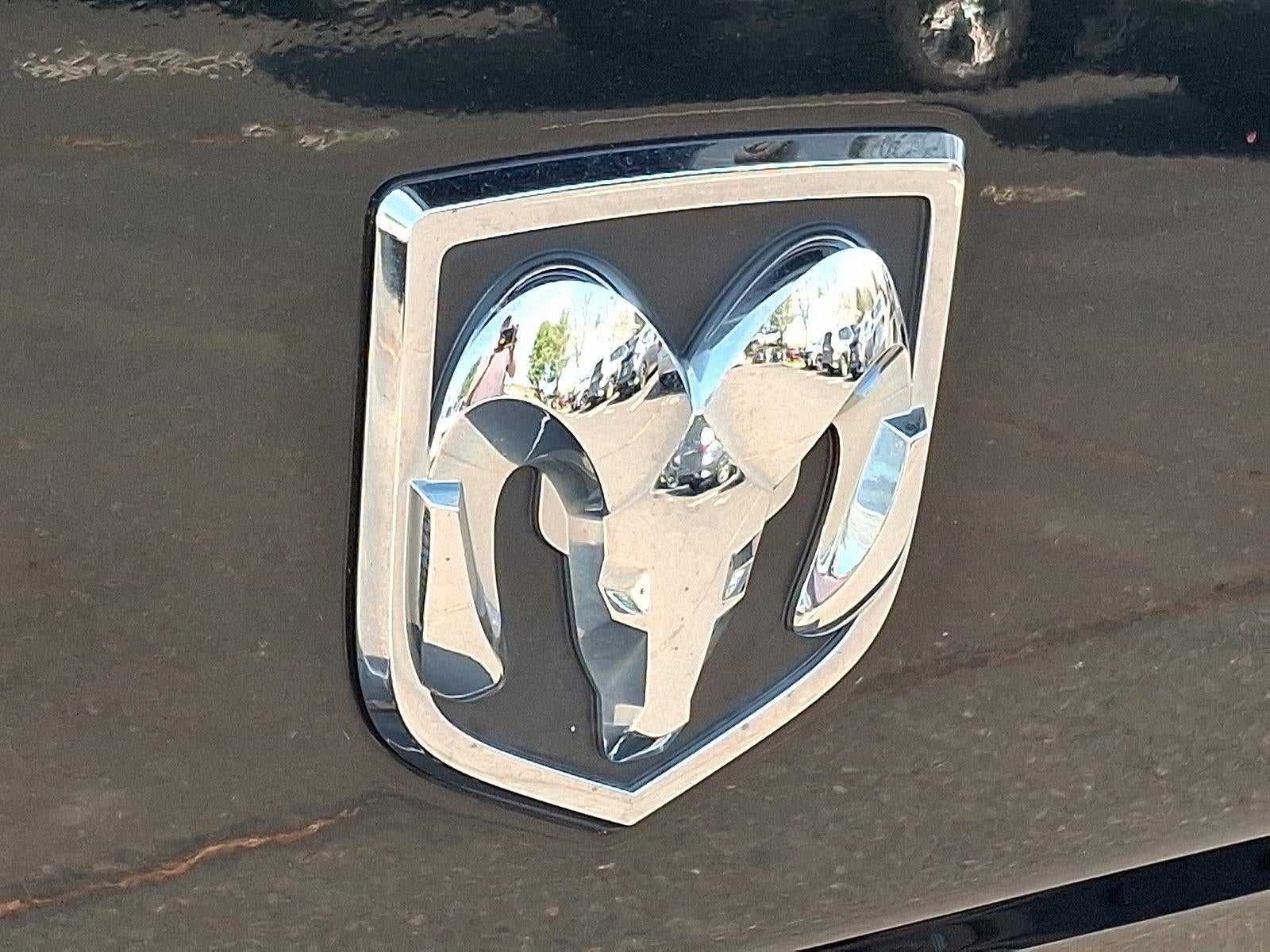 2017 RAM 1500 Big Horn 4x4 Quad Cab 6'4" Box