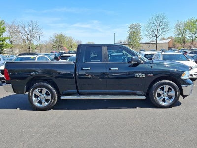2017 RAM 1500 Big Horn 4x4 Quad Cab 6'4" Box